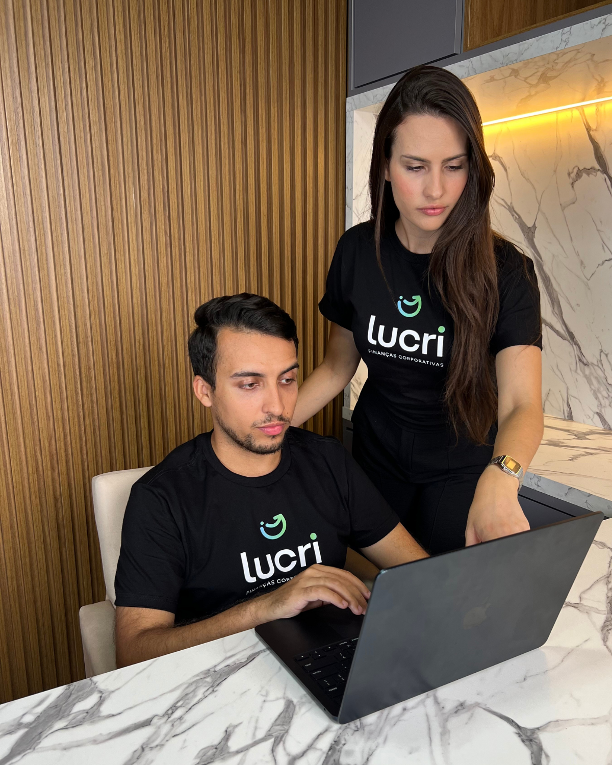 Guilherme e Izabelle Carvalho, sócios da Lucri